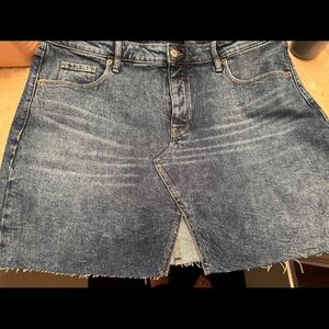 Old navy skirt size 16